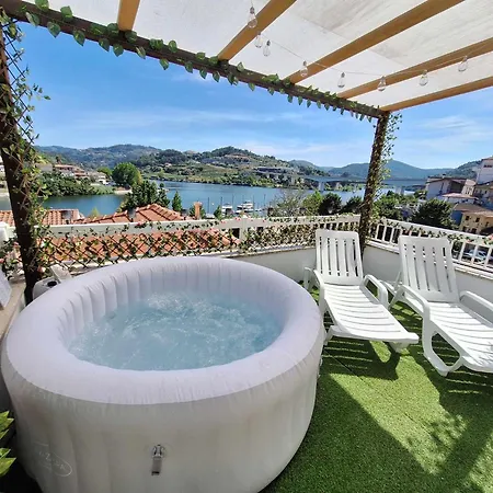 Holiday home Stone House Os Rios *