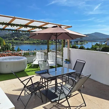 Holiday home Stone House Os Rios