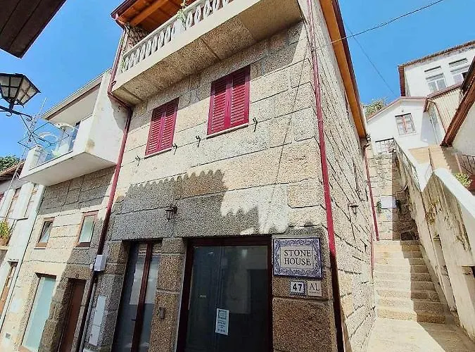 Stone House Os Rios
