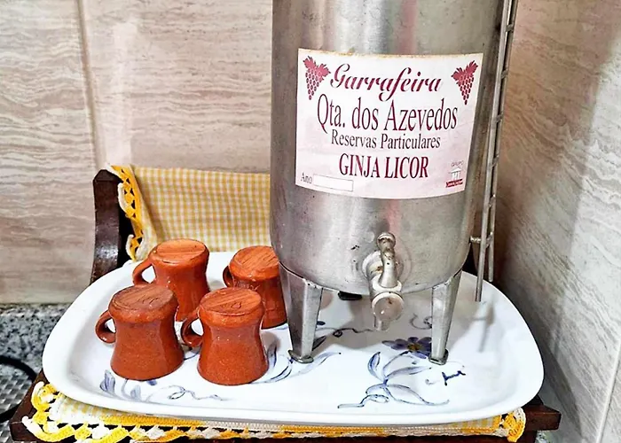 別荘 Stone House Os Rios